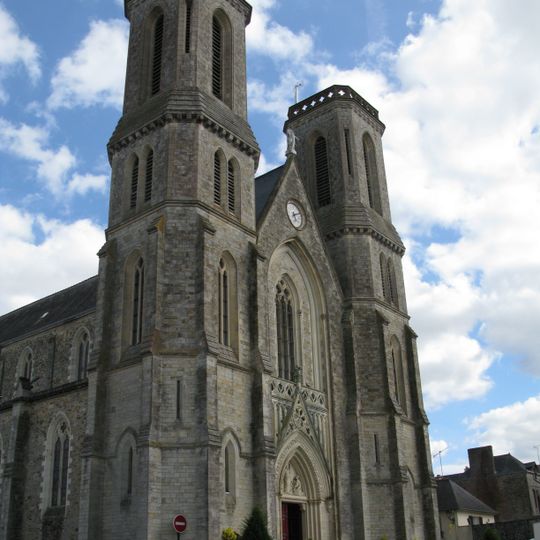 Église Saint-Pierre de Martigné-Ferchaud