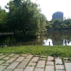 徳生公園