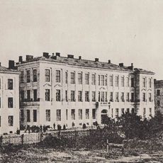 Budynek Szkoły Wawelberga i Rotwanda przy ulicy Mokotowskiej