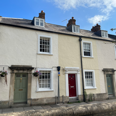 3, 4 And 5, Priest Row