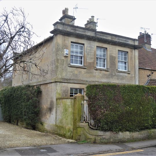 No 366 With Attached Railings And Gate