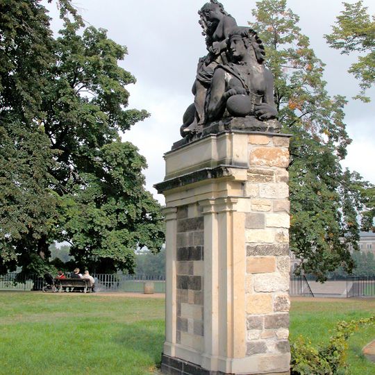 Sphingen auf der Brühlschen Terrasse