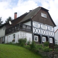 Hirschfelder Straße 19