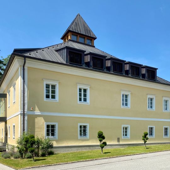 Wachszieherei und Wachsmuseum, ehem. Hoftaverne