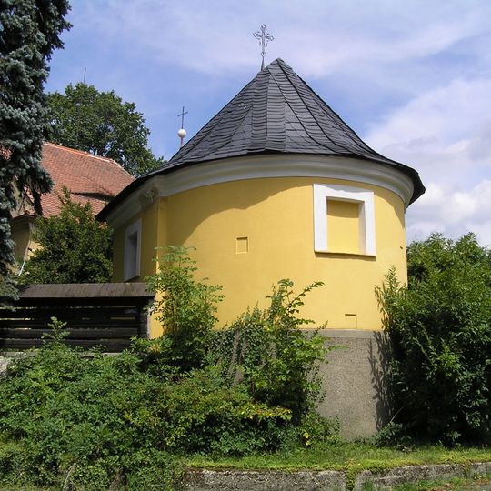Kaple u kostela ve Vlastibořicích