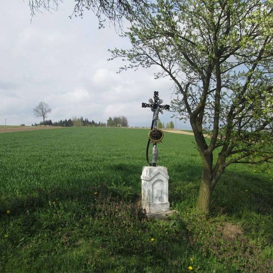 Kříž severně od Libkovy Vody