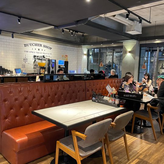 TGB很牛炭燒牛排 台北東興店