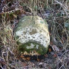 Milestone, Batenbush, 15m N of entrance to wood