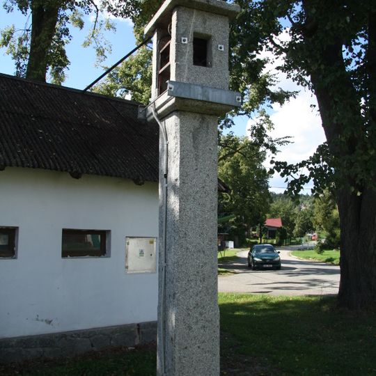 Zvonička v Hořeticích