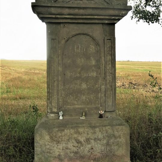 Kříž u silnice z Písečné do Bukovan