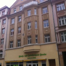 Wohn- und Geschäftshaus Karl-Marx-Straße 14