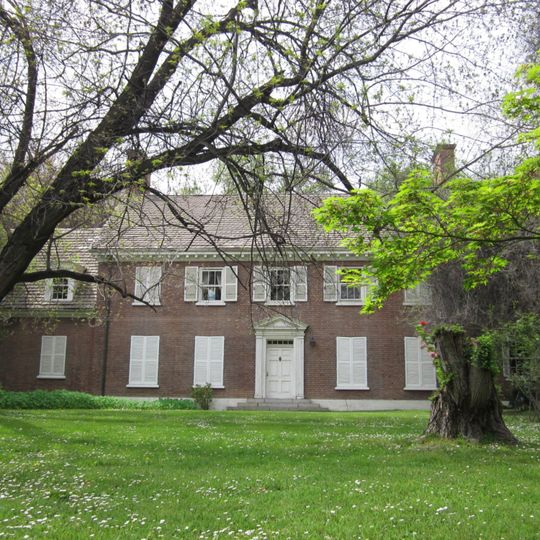 Casa de Asturias 400