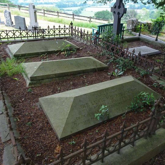 Morris family tomb in Llangunnor churchyard