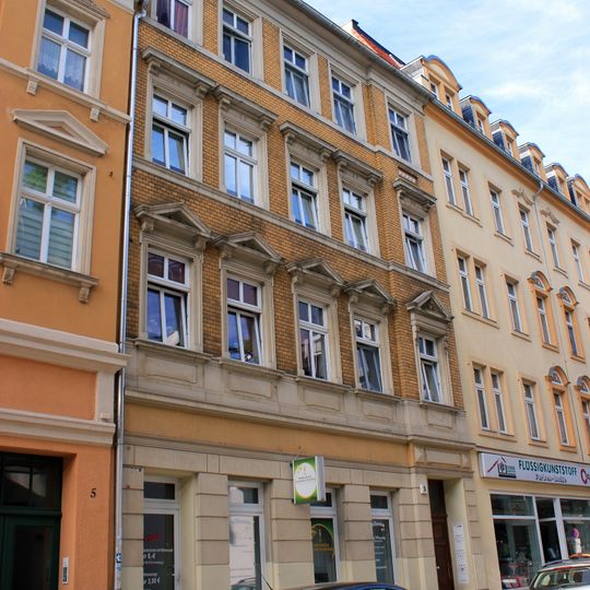 Mietshaus Schulstraße 6