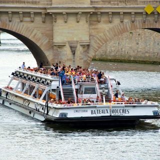 Bateau-mouche