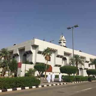 Masjid al-Taneem