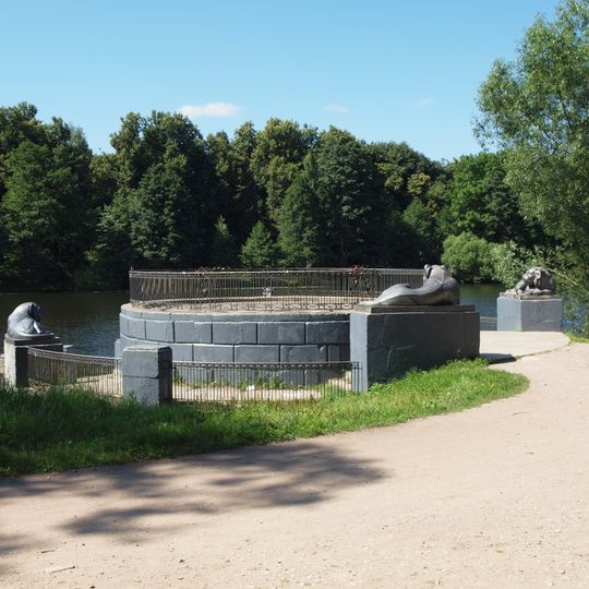 Круглая пристань