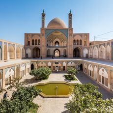 Mezquita Agha Bozorg