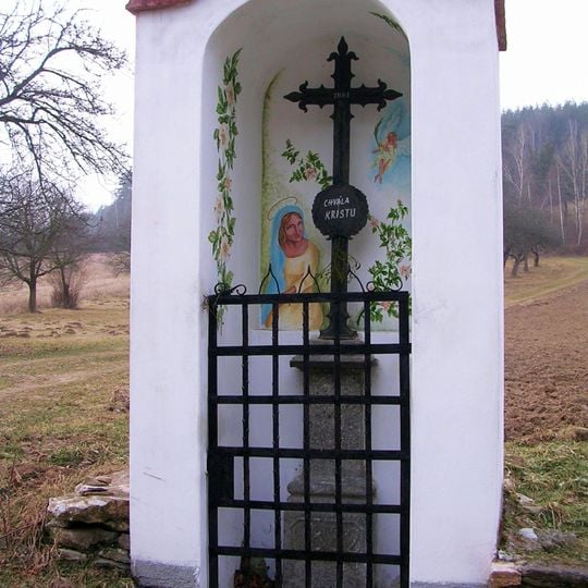 Kaplička mezi Pátkem a Betaní