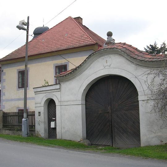 Rectory in Zbečno