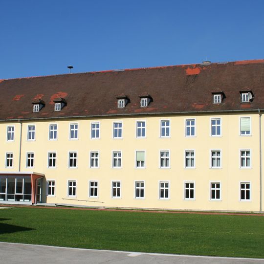 Hauptschule 23