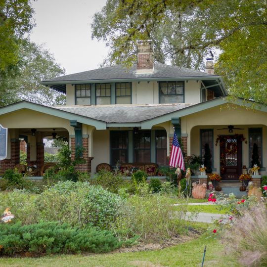 L. A. and Adelheid Machemehl House
