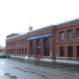 Quévy railway station