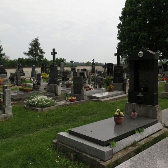 Hřbitov s kaplí