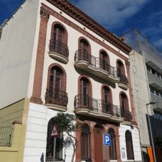 Casa dels mestres de les Escoles Ventós i Mir