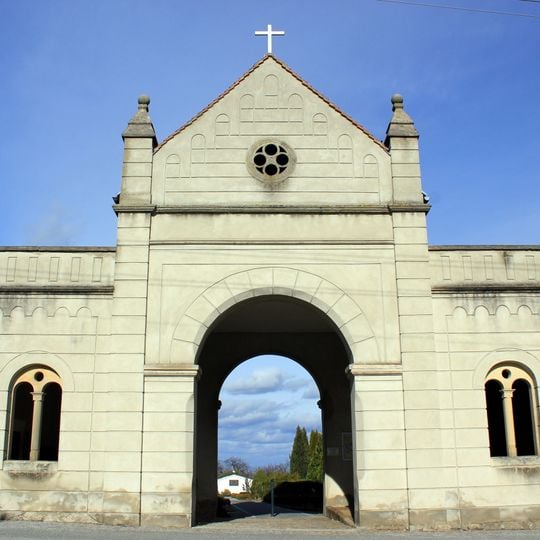 Torhaus des Friedhofs Zum Sportplatz