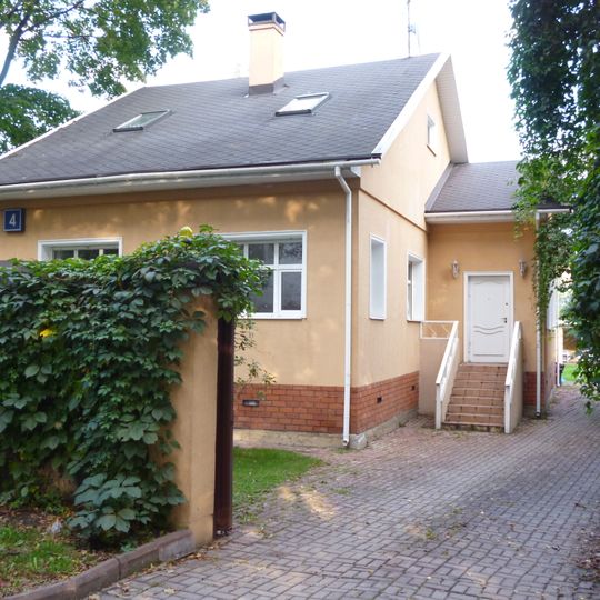 Улица Верещагина 4