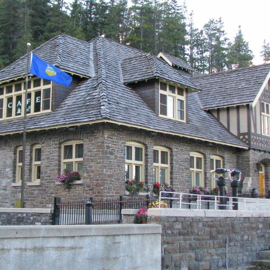 Pavillon de bain des Sources thermales Upper Hot Springs