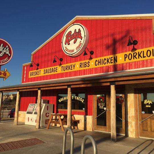 Rudy’s Country Store & Bar-B-Q