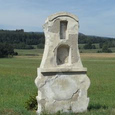 Wayside cross in Vápenná