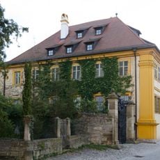Wohngebäude