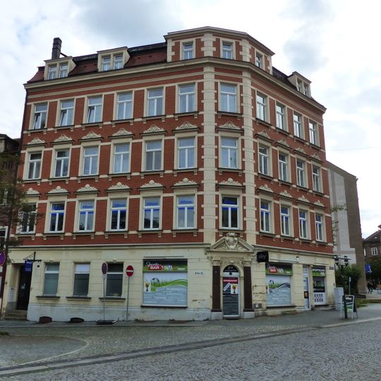 Mietshaus in vom Typ geschlossener Bebauung Wettiner Platz 5