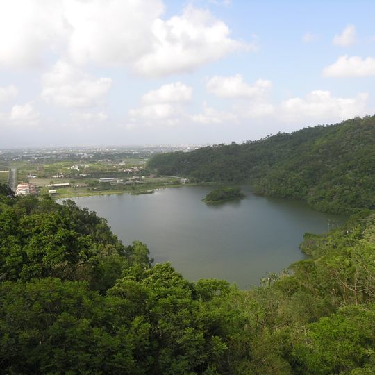 Meihua Lake
