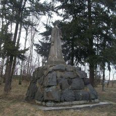 Socha mistra Jana Husa severně od Třemošné