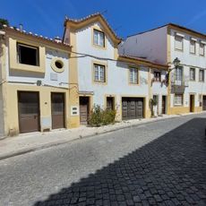 Casa na Rua Actor Taborda, 54 e 56