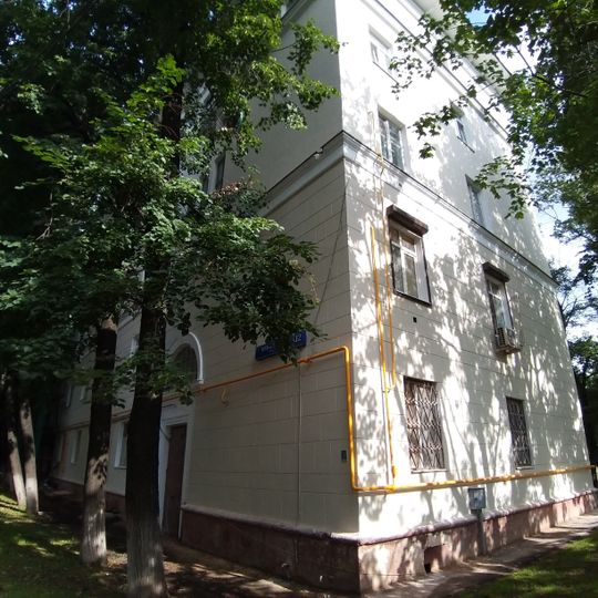 Кубанская улица 12 c1