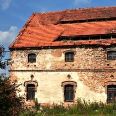 Wojnowice Castle farmbuildings