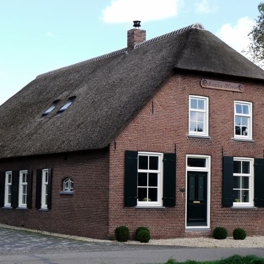 Benedeneind NZ 430, Benschop