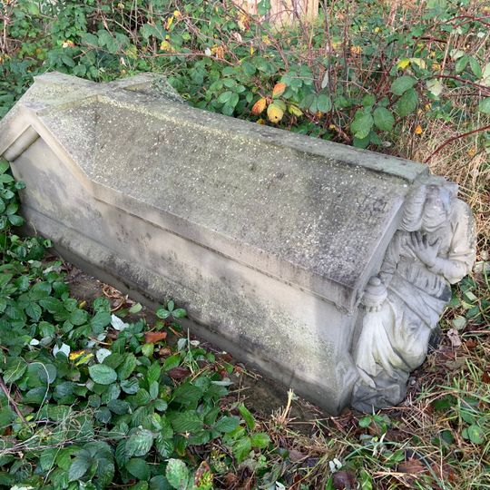 Tomb Of Elizabeth And George Kett At Mill Road Cemetery