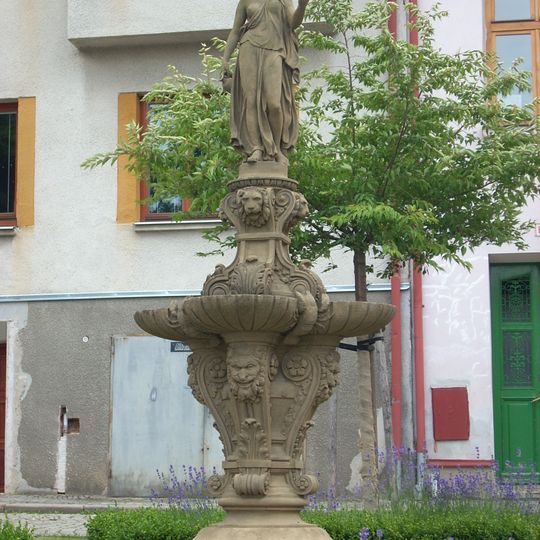 Kašna se sochou Hébé