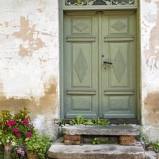 Exterior doors at Upes iela 1, Kuldīga