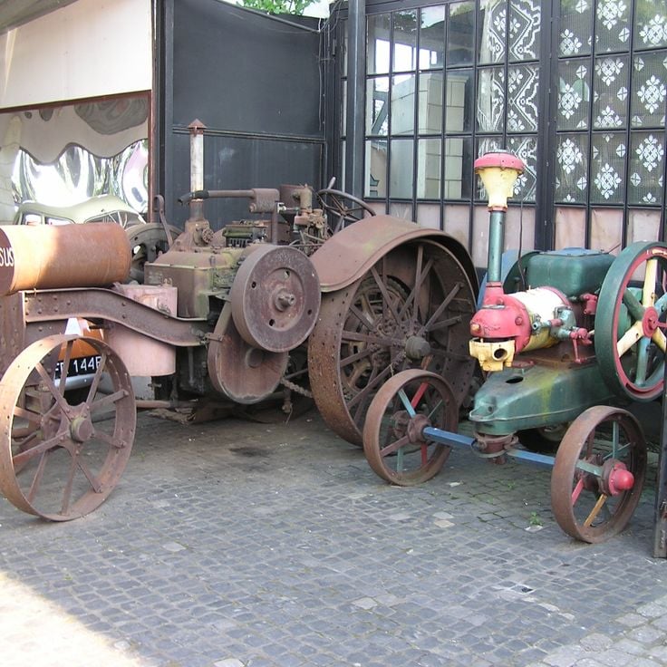 Museum för bilar och teknik