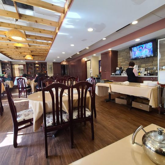 U & Me Restaurant