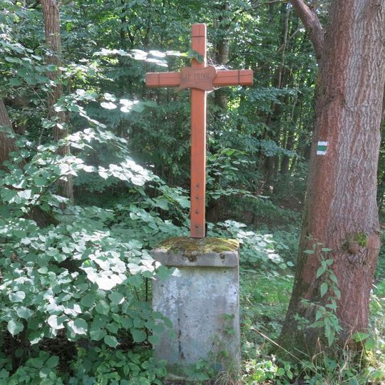 Kříž poblíž domu 27 v Novém Šidlově