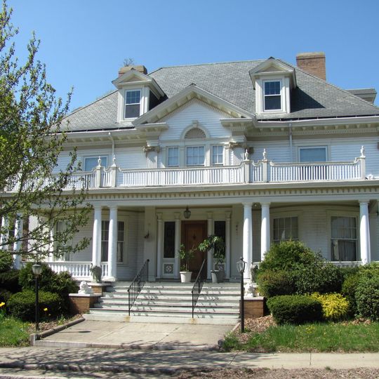 House at 15 Chestnut Street