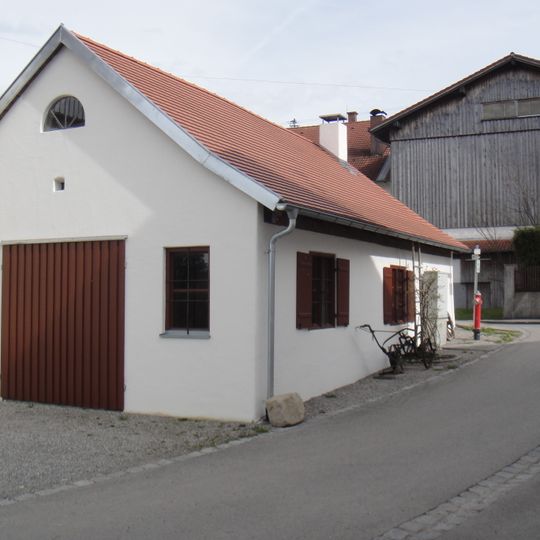 Hauptstraße 12